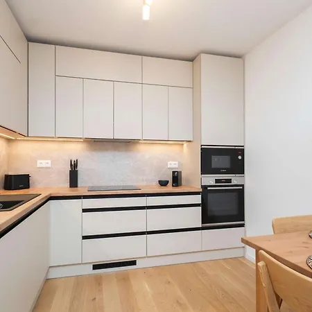 Apartment Zwirn & Urban Elegance
