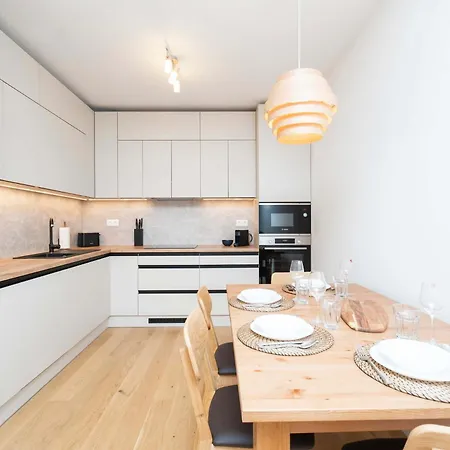 Apartment Zwirn & Urban Elegance *
